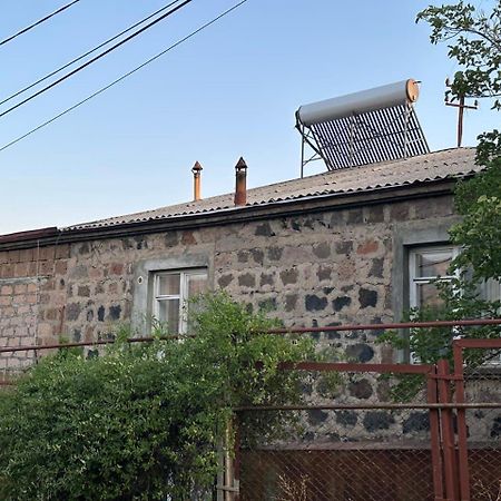 B&B Ruzan Yeghegnadzor Exteriör bild
