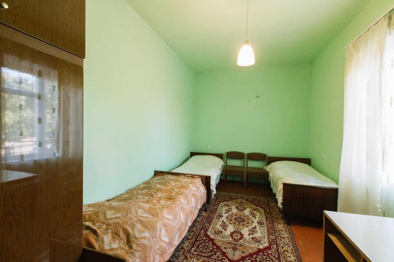 B&B Ruzan Yeghegnadzor Exteriör bild