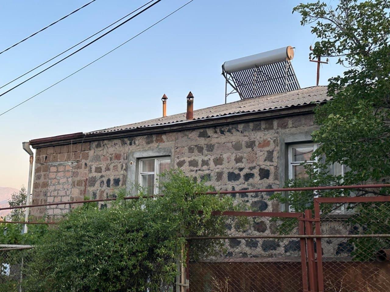 B&B Ruzan Yeghegnadzor Exteriör bild