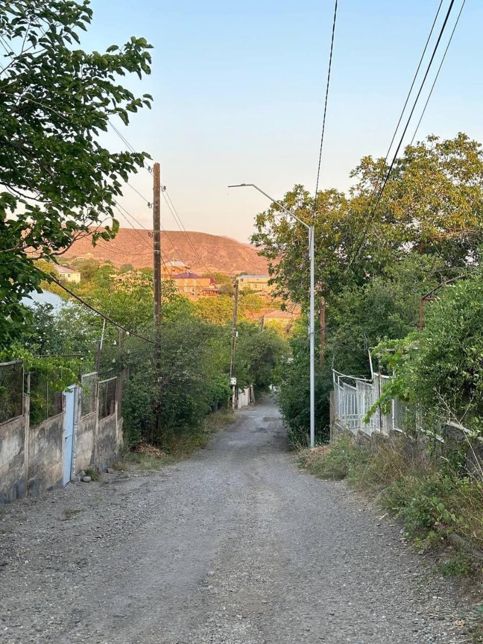 B&B Ruzan Yeghegnadzor Exteriör bild